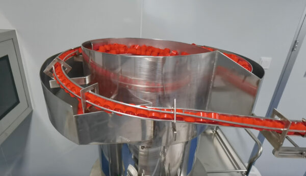Automatic Cap Conveyor Machine for Package Filling Machine - Image 3